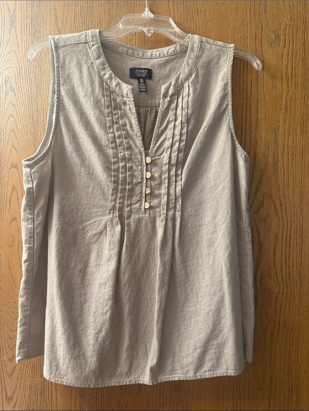 Jones New York Taupe Pintuck Button Henley Tank